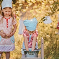 Little Helpers.0036.JPG