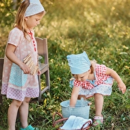 Little Helpers.0039.JPG