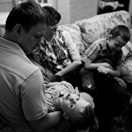 Portrait of family web 032.jpg