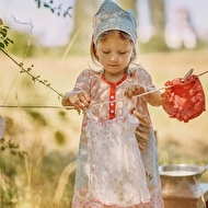 Little Helpers.0031.JPG